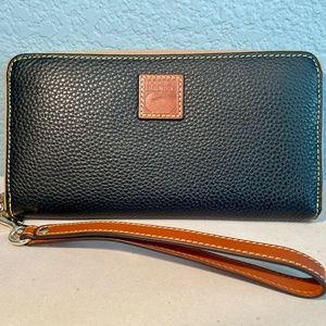 Dooney & Bourke Large Zip Around Wallet Wristlet